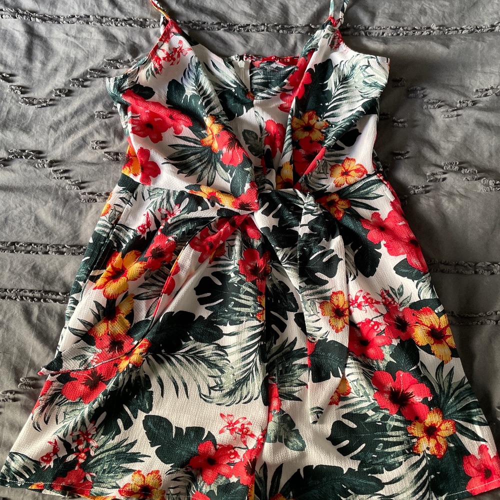 Guess romper